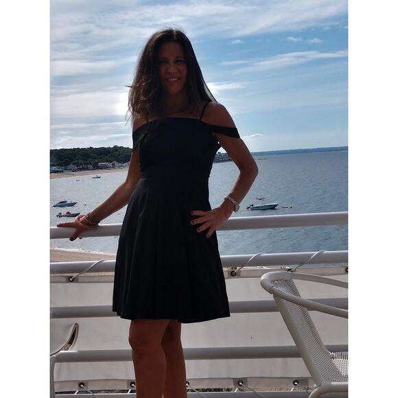 Amanda Uprichard Women's Black Cold Shoulder Fit and Flare Dress Sz XS - Picture 1 of 3